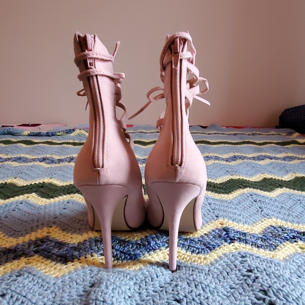 Stiletto shoes - Picture 4 of 5